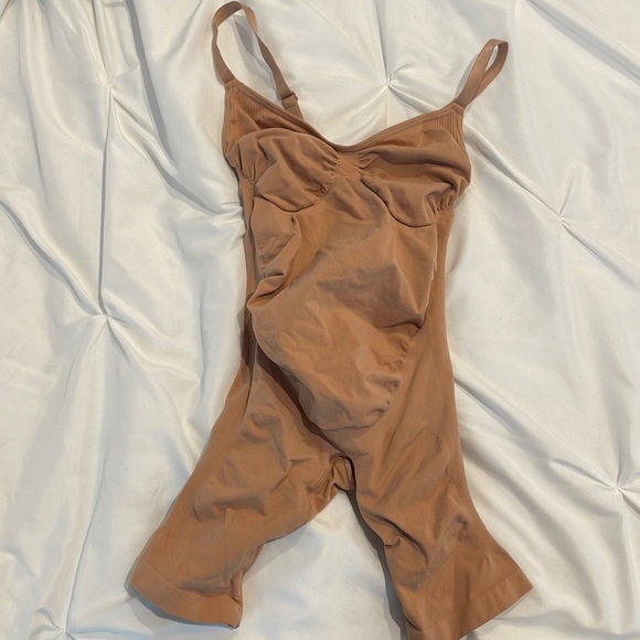 SKIMS Intimates & Sleepwear Skims Maternity Shapewear Poshmark